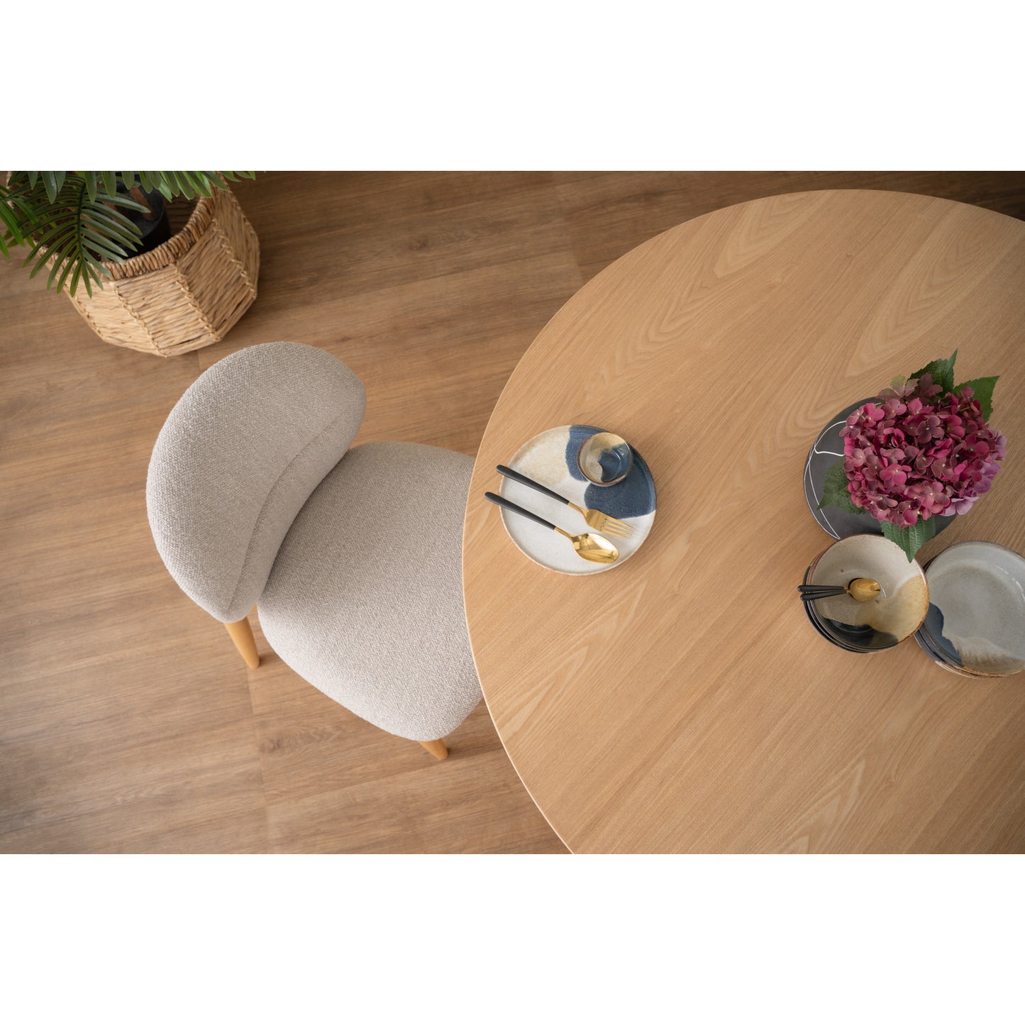 [DINING] ORKED (TABLE ONLY)