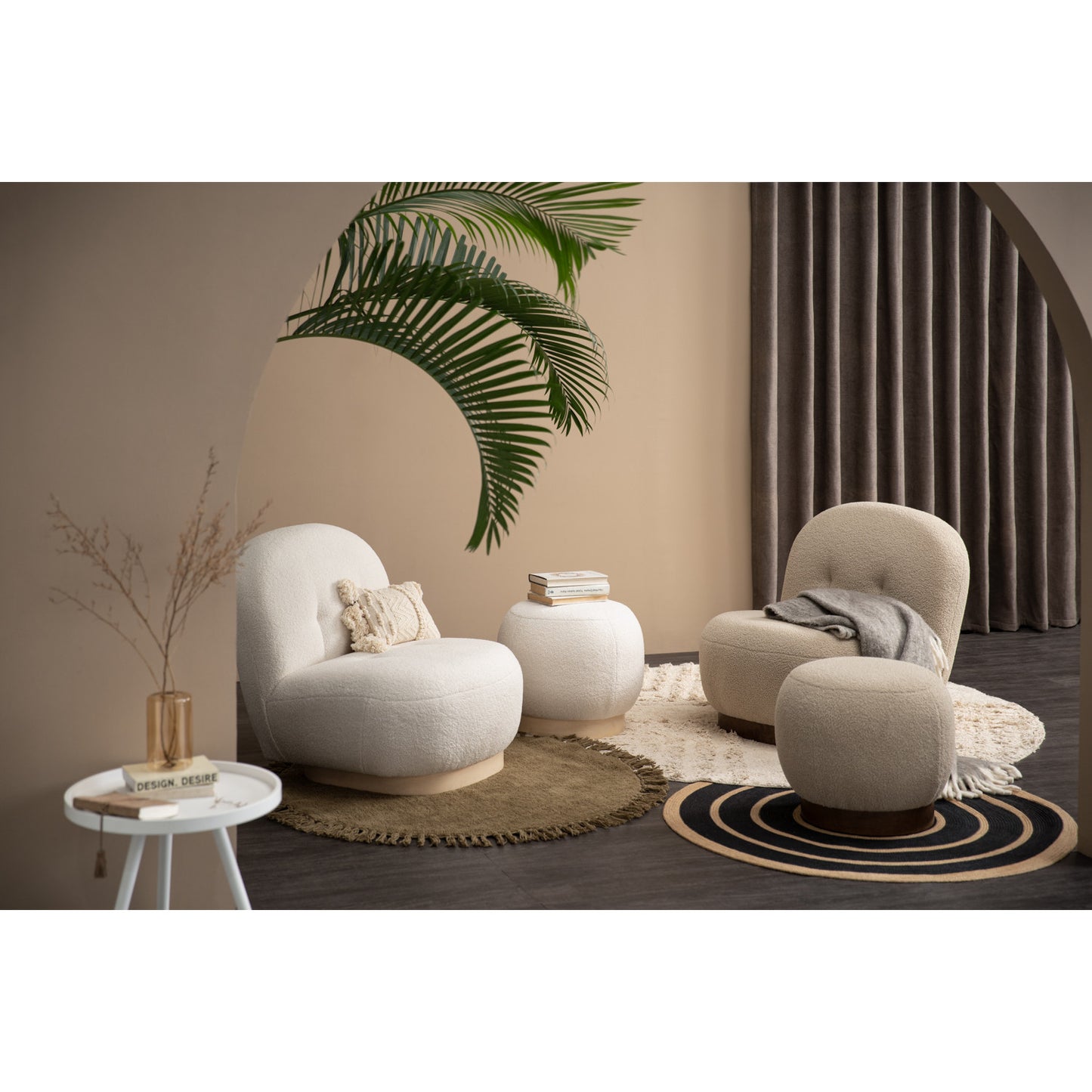 [LOUNGE CHAIR] CLOUDY